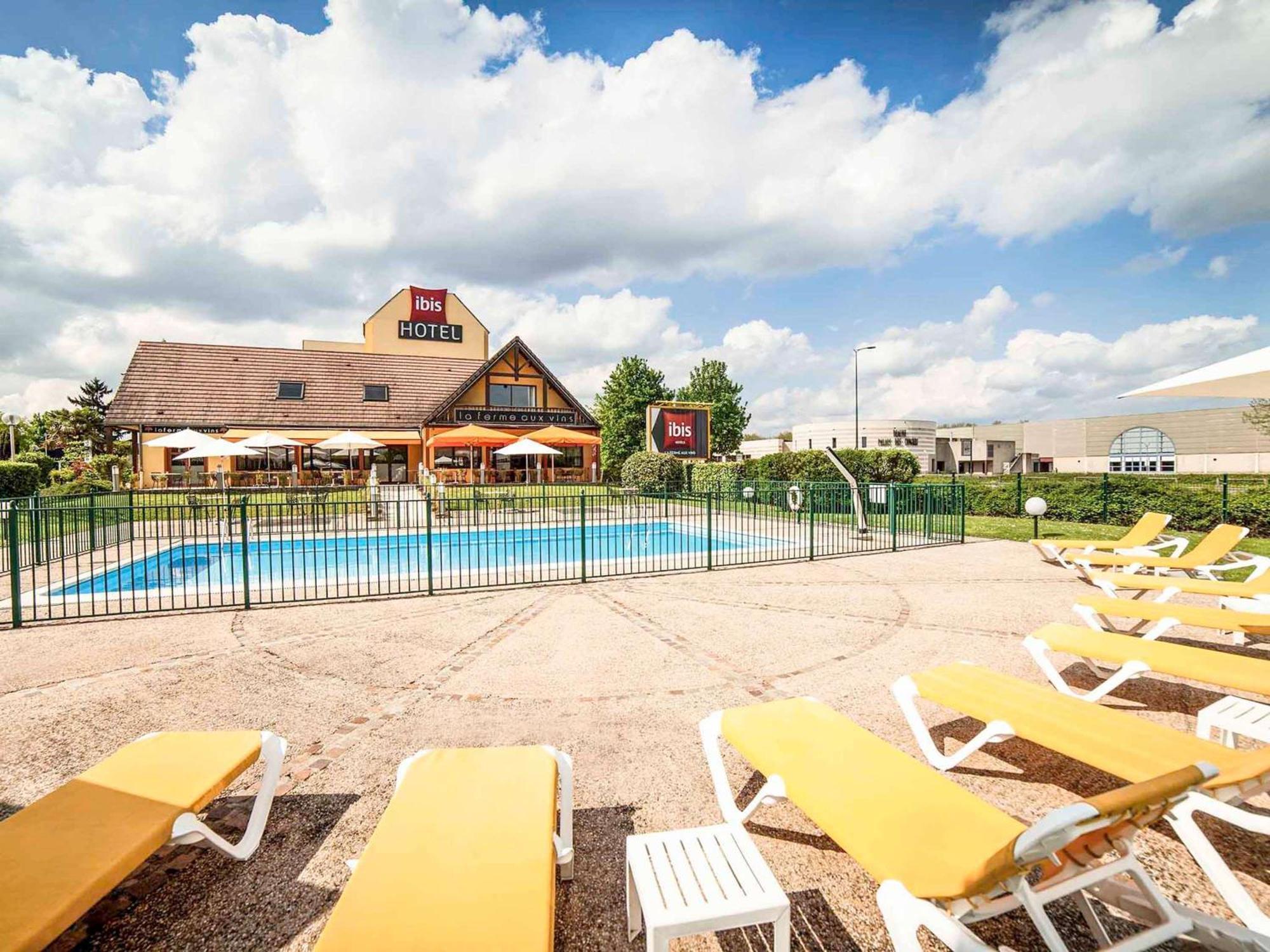 Ibis Beaune La Ferme Aux Vins Exterior foto